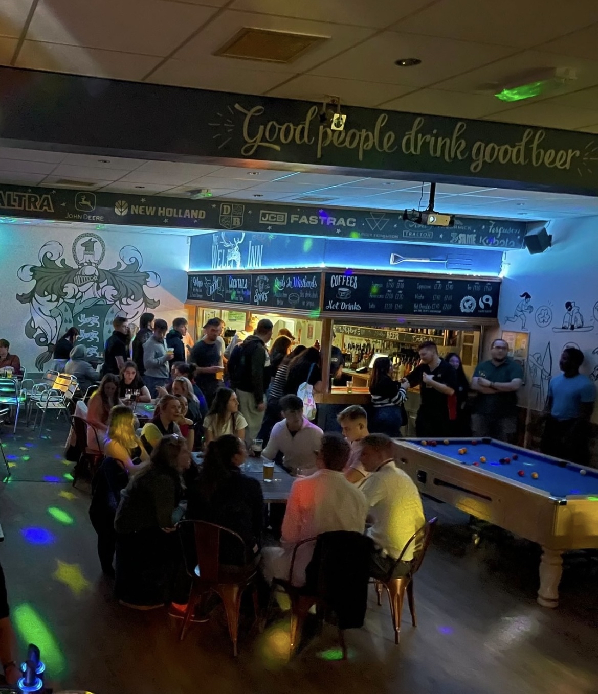 Welly Inn is hosting a quiz night